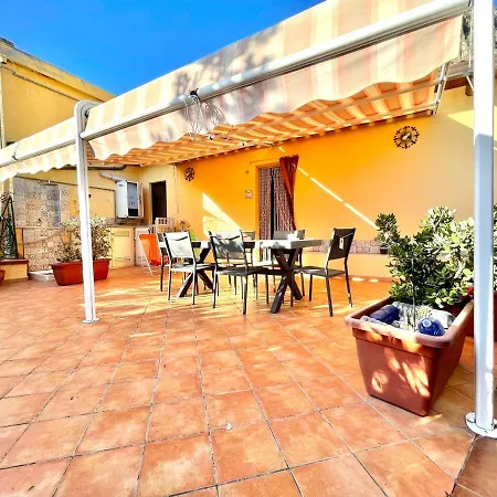 Holiday home Casa Dei Coralli Bianca Con Patio Esterno Cefalu