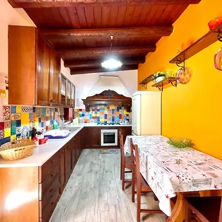 Casa Dei Coralli Bianca Con Patio Esterno *