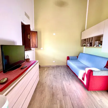 Casa Dei Coralli Bianca Con Patio Esterno Holiday home Cefalu
